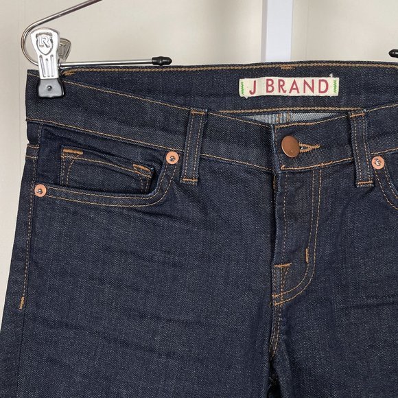 J Brand Mae Denim Jeans Flare Leg in Pure Dark Wash Womens Size 26 - Picture 4 of 7